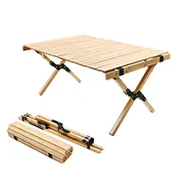 나무와 대나무 캠핑 테이블